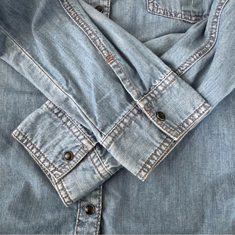 Harley-Davidson Black Label Collection Blue Pearl Snap Denim Shirt Ladies XL - Picture 7 of 11